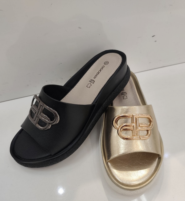  Klapki Damskie Roz 36-41/ 8 par